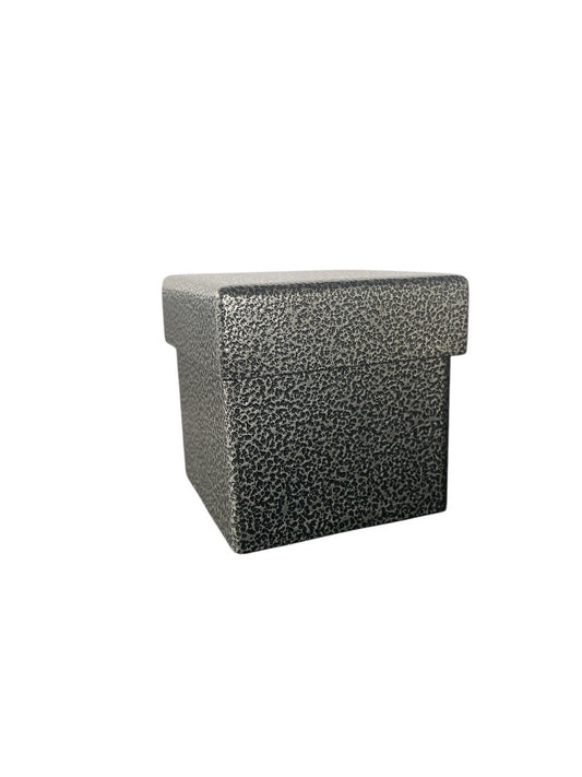 3x3x3 Urn